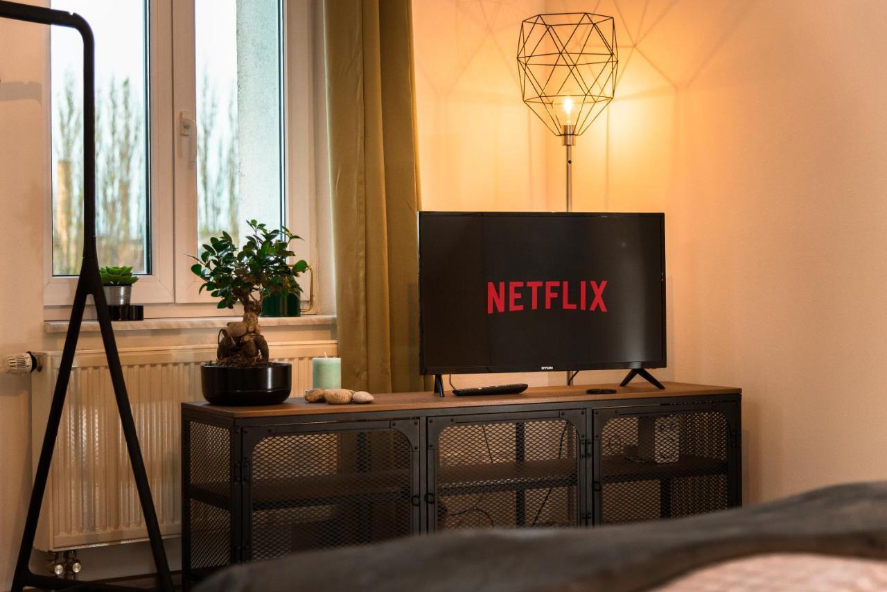 Industriecharme Apartment - Nespresso, Netflix, Wifi, Zentral, Messe Chemnitz Luaran gambar