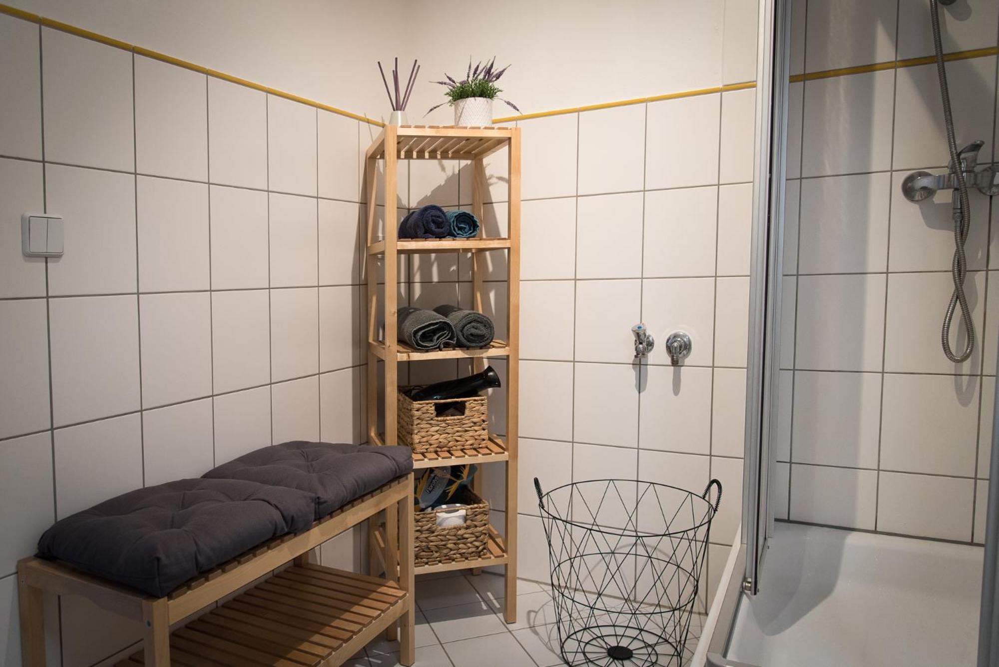 Industriecharme Apartment - Nespresso, Netflix, Wifi, Zentral, Messe Chemnitz Luaran gambar